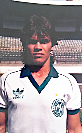 Thié jogando pelo Guarani 