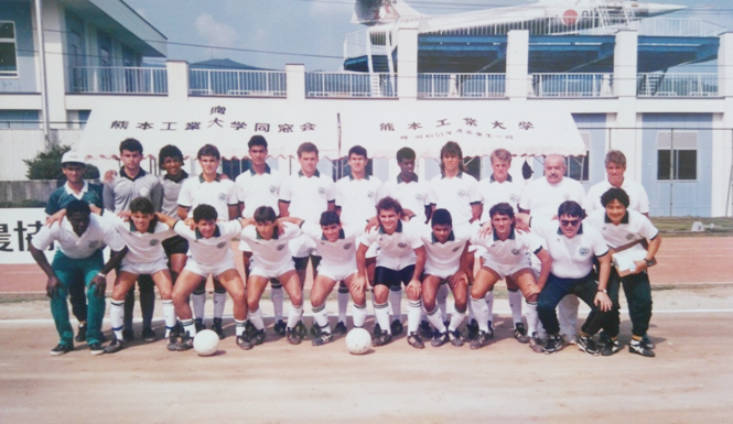 Equipe do Guarani em viagem ao Japão